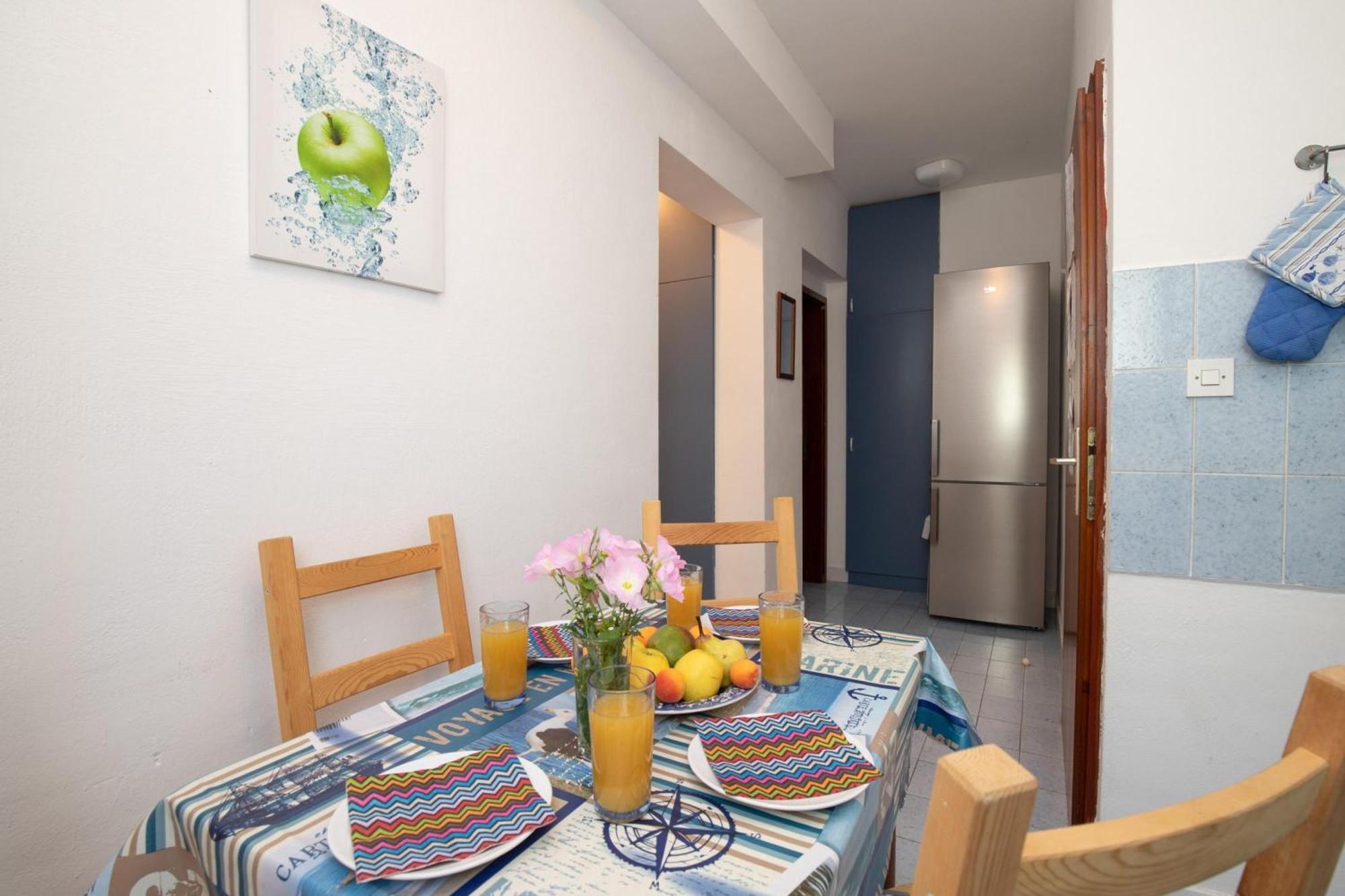 Apartments Brankica Island - Happy Rentals Vantacici Eksteriør billede